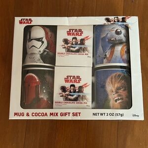Star Wars Episode 8 -  Mug (4) and Cocoa Mix Gift Set